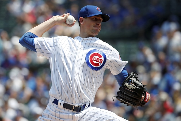 Chicago Cubs starting pitcher Kyle Hendricks delivers during the first inning of a baseball game against the San Diego Padres, in Chicago, on Saturday, Aug. 4, 2018. (AP Photo/Jeff Haynes)