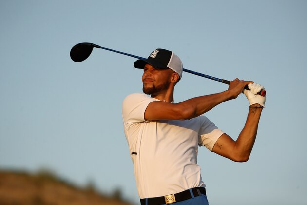 HAYWARD, CA - AUGUST 10:  NBA player Stephen Curry of the Golden State Warriors tees off on the 17th hole during Round Two of the Ellie Mae Classic at TBC Stonebrae on August 10, 2018 in Hayward, California.  (Photo by Ezra Shaw/Getty Images)