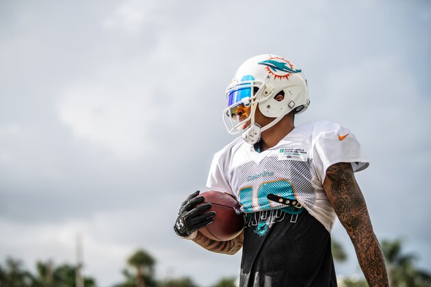 DAVIE, FL - AUGUST 2: Kenny Stills #10 of the Miami Dolphins in action during Miami Dolphins Training Camp at Baptist Health Training Facility at Nova Southeastern University on August 2, 2018 in Davie, Florida. (Photo by Mark Brown/Getty Images)