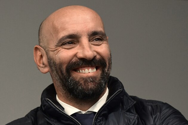 Roma sporting director Monchi smiles during a press conference at the Wanda Metropolitan stadium in Madrid on November 21, 2017 on the eve of the UEFA Champions League group C football match between Club Atletico de Madrid  and AS Roma. / AFP PHOTO / JAVIER SORIANO        (Photo credit should read JAVIER SORIANO/AFP/Getty Images)