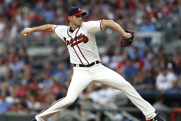 ATLANTA, GA - JUNE 15:  Pitcher Brandon McCarthy #32 of the Atlanta Braves pitches during the game against the San Diego Padres at SunTrust Park on June 15, 2018 in Atlanta, Georgia.  (Photo by Mike Zarrilli/Getty Images)