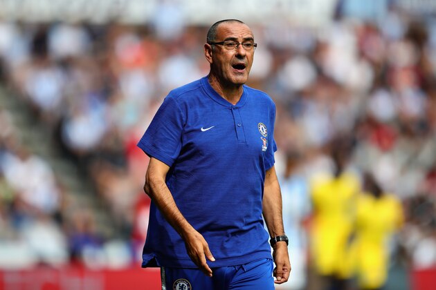 HUDDERSFIELD, ENGLAND - AUGUST 11:  Chelsea manager Maurizio Sarri reacts during the Premier League match between Huddersfield Town and Chelsea FC at John Smith's Stadium on August 11, 2018 in Huddersfield, United Kingdom.  (Photo by Chris Brunskill/Fantasista/Getty Images)