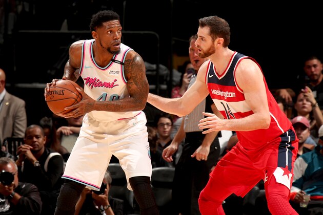 MIAMI, FL - MARCH 10:  Udonis Haslem #40 of the Miami Heat handles the ball against the Washington Wizards on March 10, 2018 at American Airlines Arena in Miami, Florida. NOTE TO USER: User expressly acknowledges and agrees that, by downloading and or using this Photograph, user is consenting to the terms and conditions of the Getty Images License Agreement. Mandatory Copyright Notice: Copyright 2018 NBAE (Photo by Issac Baldizon/NBAE via Getty Images)