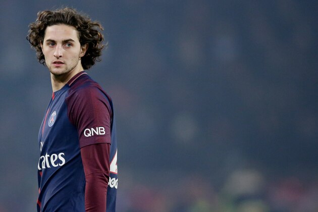 PARIS, FRANCE - FEBRUARY 25: Adrien Rabiot of Paris Saint Germain during the French League 1  match between Paris Saint Germain v Olympique Marseille at the Parc des Princes on February 25, 2018 in Paris France (Photo by Jeroen Meuwsen/Soccrates/Getty Images)