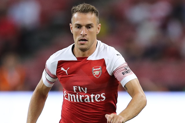 SINGAPORE, SINGAPORE - JULY 26: Aaron Ramsay #8 of Arsenal in action during the International Champions Cup 2018 match between Club Atletico de Madrid and Arsenal at the National Stadium on July 26, 2018 in Singapore. (Photo by Pakawich Damrongkiattisak/Getty Images)