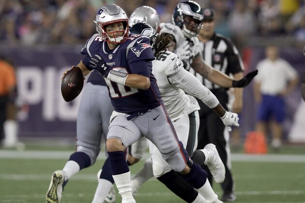 New England Patriots quarterback Tom Brady scrambles against the Philadelphia Eagles during the first half of a preseason NFL football game, Thursday, Aug. 16, 2018, in Foxborough, Mass. (AP Photo/Charles Krupa)