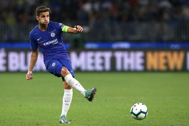 PERTH, AUSTRALIA - JULY 23: Cesc Fabregas of Chelsea passes the ball during the international friendly between Chelsea FC and Perth Glory at Optus Stadium on July 23, 2018 in Perth, Australia.  (Photo by Paul Kane/Getty Images)