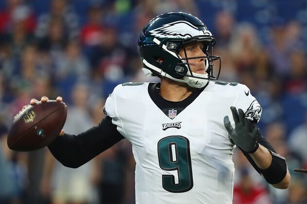 FOXBOROUGH, MA - AUGUST 16:  Nick Foles #9 of the Philadelphia Eagles throws a pass in the first half against the New England Patriots during the preseason game at Gillette Stadium on August 16, 2018 in Foxborough, Massachusetts.  (Photo by Tim Bradbury/Getty Images)