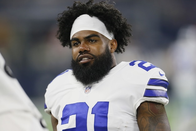 Dallas Cowboys running back Ezekiel Elliott (21) during the second half of a preseason NFL football game against the Cincinnati Bengals in Arlington, Texas, Saturday, Aug. 18, 2018. (AP Photo/Roger Steinman)