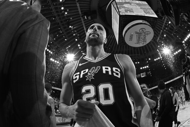 OAKLAND, CA - APRIL 24:  (EDITORS NOTE: This image has been converted to black and white.) Manu Ginobili #20 of the San Antonio Spurs looks on in Game Five of Round One of the 2018 NBA Playoffs against the Golden State Warriors on April 24, 2018 at ORACLE Arena in Oakland, California. NOTE TO USER: User expressly acknowledges and agrees that, by downloading and or using this photograph, user is consenting to the terms and conditions of Getty Images License Agreement. Mandatory Copyright Notice: Copyright 2018 NBAE (Photo by Andrew D. Bernstein/NBAE via Getty Images)