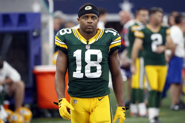 Green Bay Packers wide receiver Randall Cobb (18) walks along the sideline during an NFL football game against the Dallas Cowboys on Sunday, Oct. 8, 2017, in Arlington, Texas. (AP Photo/Michael Ainsworth)