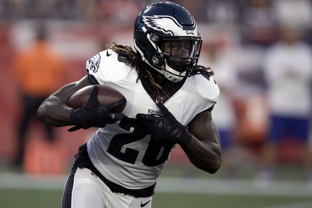 Philadelphia Eagles running back Jay Ajayi carries during the first half of the team's preseason NFL football game against the New England Patriots on Thursday, Aug. 16, 2018, in Foxborough, Mass. (AP Photo/Charles Krupa)
