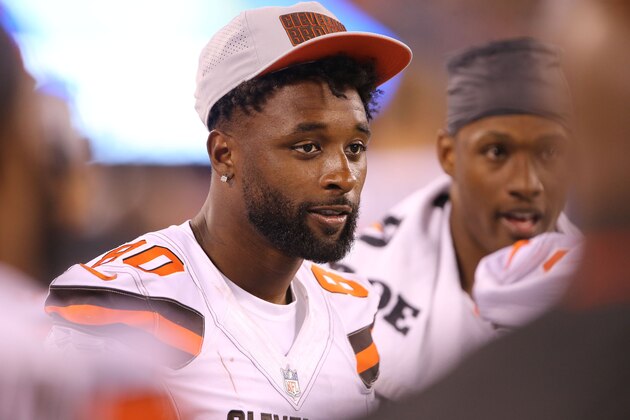 EAST RUTHERFORD, NJ - AUGUST 09: Jarvis Landry #80 of the Cleveland Browns follows the action against the New York Giants during their preseason game on August 9,2018 at MetLife Stadium in East Rutherford, New Jersey. (Photo by Al Pereira/Getty Images)