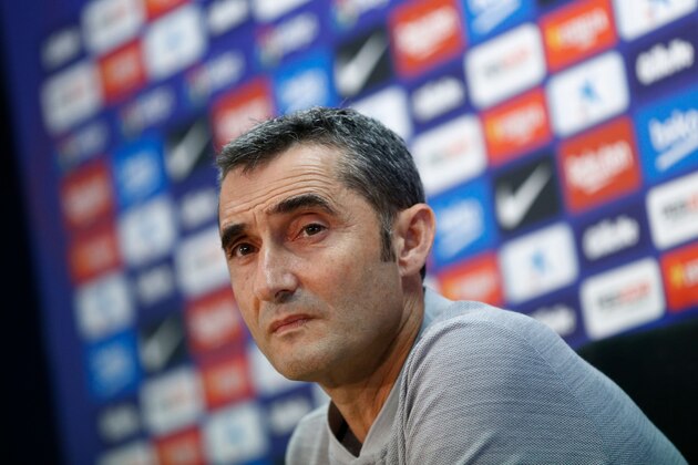 Barcelona's coach Ernesto Valverde looks on during a press conference before a training session at the FC Barcelona's Joan Gamper Sports Center in Sant Joan Despi, on August 24, 2018. (Photo by PAU BARRENA / AFP)        (Photo credit should read PAU BARRENA/AFP/Getty Images)