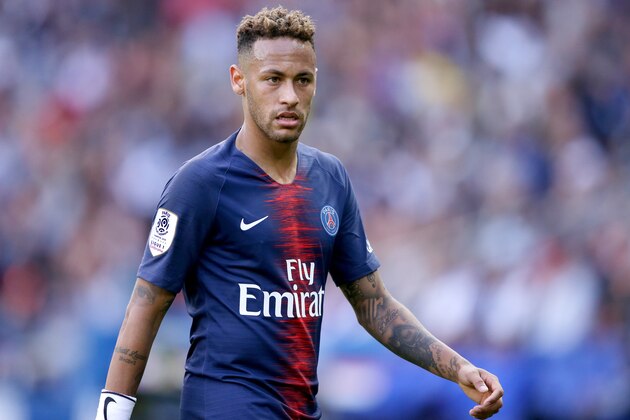 PARIS, FRANCE - AUGUST 25: Neymar Jr of Paris Saint Germain  during the French League 1  match between Paris Saint Germain v Angers at the Parc des Princes on August 25, 2018 in Paris France (Photo by Jeroen Meuwsen/Soccrates/Getty Images)