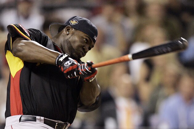 Boston Red Sox David Ortiz watches a home run during the baseball All Star Game home run derby in Pittsburgh, Monday, July 10, 2006.(AP Photo/Charles Krupa)