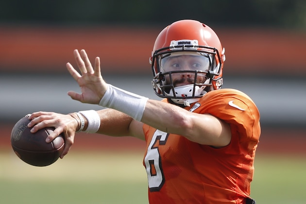 Cleveland Browns quarterback Baker Mayfield throws during an NFL football team practice Monday, Aug. 27, 2018, in Berea, Ohio. (AP Photo/Ron Schwane)
