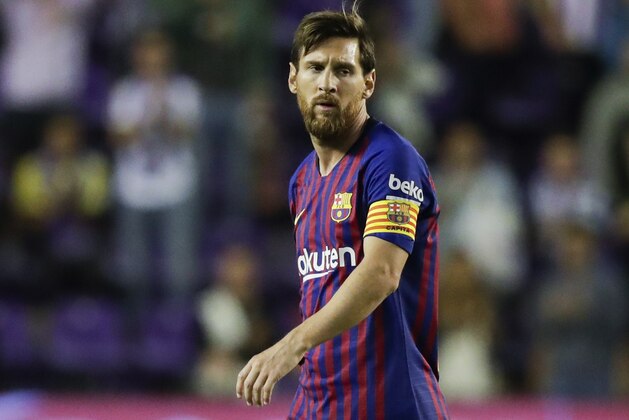 VALLADOLID, SPAIN - AUGUST 25: Lionel Messi of FC Barcelona  during the La Liga Santander  match between Real Valladolid v FC Barcelona at the Estadio Nuevo José Zorrilla on August 25, 2018 in valladolid Spain (Photo by David S. Bustamante/Soccrates/Getty Images)
