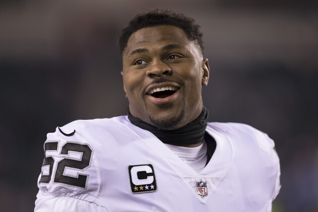 PHILADELPHIA, PA - DECEMBER 25: Khalil Mack #52 of the Oakland Raiders smiles prior to the game against the Philadelphia Eagles at Lincoln Financial Field on December 25, 2017 in Philadelphia, Pennsylvania. (Photo by Mitchell Leff/Getty Images)