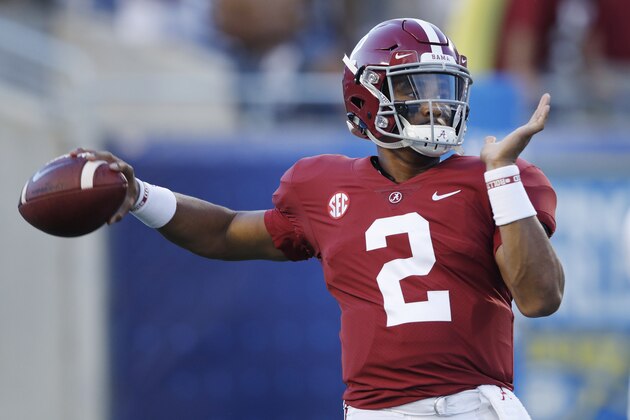 ORLANDO, FL - SEPTEMBER 01: Jalen Hurts #2 of the Alabama Crimson Tide warms up prior to the game against the Louisville Cardinals at Camping World Stadium on September 1, 2018 in Orlando, Florida. (Photo by Joe Robbins/Getty Images)