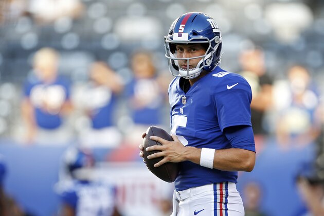 New York Giants quarterback Davis Webb (5) warms up before a preseason NFL football game Thursday, Aug. 9, 2018, in East Rutherford, N.J. (AP Photo/Adam Hunger)