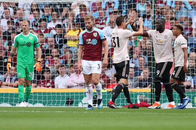 BURNLEY, ENGLAND - SEPTEMBER 02: Romelu Lukaku of Manchester United celebrates after scoring a goal to make it 1-0 during the Premier League match between Burnley FC and Manchester United at Turf Moor on September 2, 2018 in Burnley, United Kingdom. (Photo by James Williamson - AMA/Getty Images)
