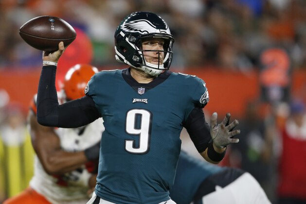Philadelphia Eagles quarterback Nick Foles throws during the first half of an NFL preseason football game against the Cleveland Browns, Thursday, Aug. 23, 2018, in Cleveland. (AP Photo/Ron Schwane)