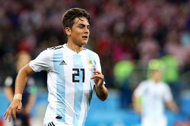 NIZHNY NOVGOROD, RUSSIA - JUNE 21:  Paulo Dybala of Argentina in action during the 2018 FIFA World Cup Russia group D match between Argentina and Croatia at Nizhny Novgorod Stadium on June 21, 2018 in Nizhny Novgorod, Russia.  (Photo by Koji Watanabe/Getty Images)