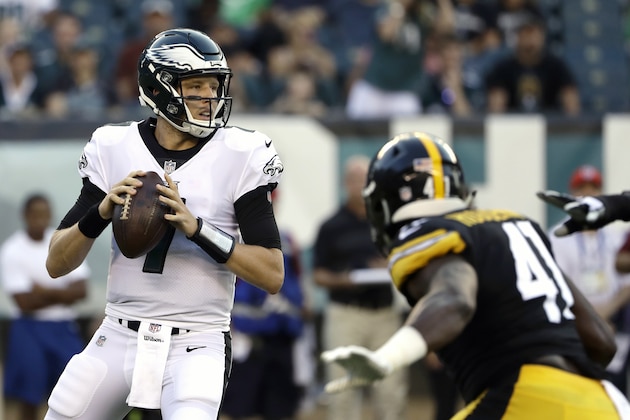 Philadelphia Eagles' Nate Sudfeld looks to pass during the first half of the team's preseason NFL football game against the Pittsburgh Steelers, Thursday, Aug. 9, 2018, in Philadelphia. (AP Photo/Matt Rourke)