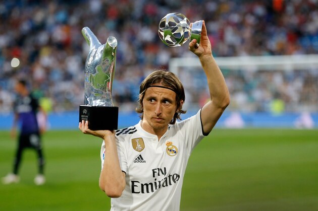 MADRID, SPAIN - SEPTEMBER 01: Luka Modric of Real Madrid   looks on during the La Liga match between Real Madrid CF and CD Leganes at Estadio Santiago Bernabeu on September 1, 2018 in Madrid, Spain.