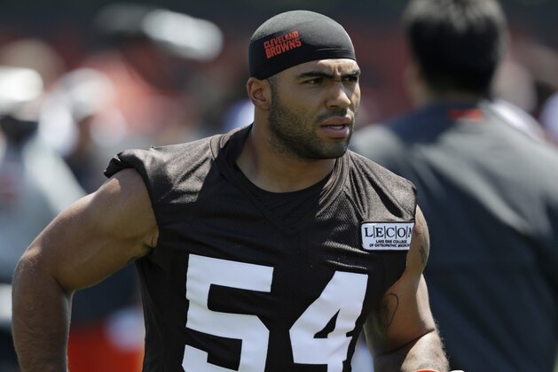 FILE - In this July 26, 2018, file photo, Cleveland Browns' Mychal Kendricks is shown during an NFL football training camp in Berea, Ohio. Federal prosecutors in Philadelphia say Cleveland Browns linebacker Mychal Kendricks used insider trading tips from an acquaintance to make about $1.2 million in illegal profits on four major trading deals. Kendricks says in a statement released by his lawyer Wednesday, Aug. 29, 2018, that he’s sorry and “deeply” regrets his actions.(AP Photo/Tony Dejak, File)