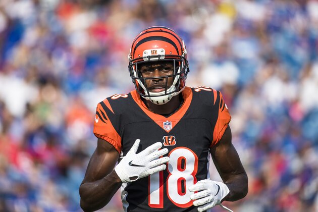 ORCHARD PARK, NY - AUGUST 26:  A.J. Green #18 of the Cincinnati Bengals runs to his position during the preseason game against the Buffalo Bills at New Era Field on August 26, 2018 in Orchard Park, New York. Cincinnati defeats Buffalo 26-13 in the preseason matchup. (Photo by Brett Carlsen/Getty Images)