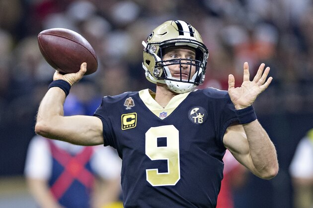 NEW ORLEANS, LA - SEPTEMBER 9:  Drew Brees #9 of the New Orleans Saints throws a pass in the second quarter during a game against the Tampa Bay Buccaneers at Mercedes-Benz Superdome on September 9, 2018 in New Orleans, Louisiana.  (Photo by Wesley Hitt/Getty Images)