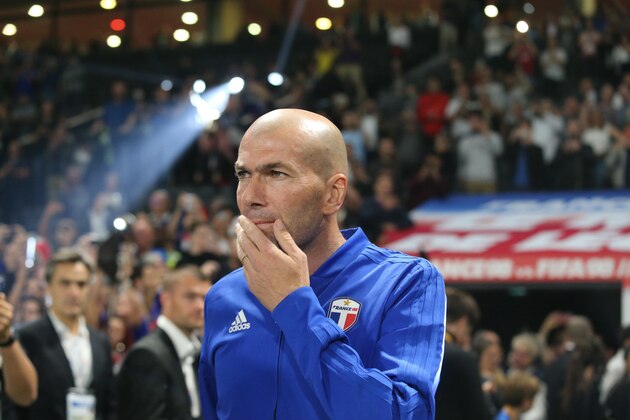 NANTERRE, FRANCE - JUNE 12:  Zinedine Zidane of France reacts before the Friendly match between France 98 and FIFA 98 at U Arena on June 12, 2018 in Nanterre near Paris, France.  (Photo by Xavier Laine/Getty Images)