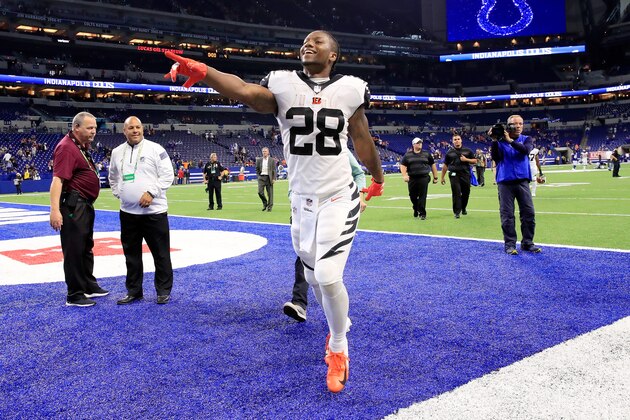INDIANAPOLIS, IN - SEPTEMBER 09: Joe Mixon #28 of the Cincinnati Bengals at the end of the game against the Indianapolis Colts at Lucas Oil Stadium on September 9, 2018 in Indianapolis, Indiana. (Photo by Andy Lyons/Getty Images) INDIANAPOLIS, IN - SEPTEMBER 09: Joe Mixon #28 of the Cincinnati Bengals at the end of the game against the Indianapolis Colts at Lucas Oil Stadium on September 9, 2018 in Indianapolis, Indiana. (Photo by Andy Lyons/Getty Images)