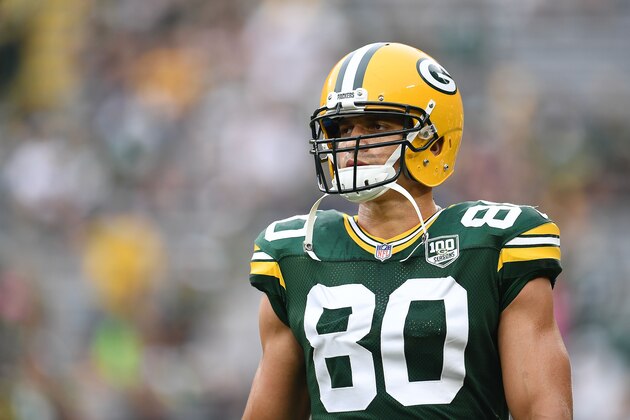 GREEN BAY, WI - AUGUST 16:  Jimmy Graham #80 of the Green Bay Packers participates in warmups prior to a preseason game against the Pittsburgh Steelers at Lambeau Field on August 16, 2018 in Green Bay, Wisconsin.  The Packers defeated the Steelers 51-34.  (Photo by Stacy Revere/Getty Images)
