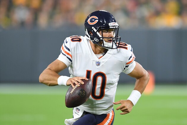 GREEN BAY, WI - SEPTEMBER 09:  Mitchell Trubisky #10 of the Chicago Bears drops back to pass during a game against the Green Bay Packers at Lambeau Field on September 9, 2018 in Green Bay, Wisconsin.  (Photo by Stacy Revere/Getty Images)