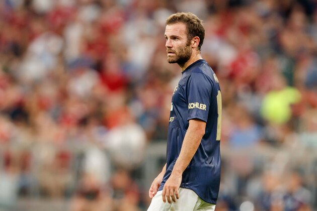 MUNICH, GERMANY - AUGUST 05: Juan Mata of Manchester United looks on during the friendly match between Bayern Muenchen and Manchester United at Allianz Arena on August 5, 2018 in Munich, Germany. (Photo by TF-Images/Getty Images)