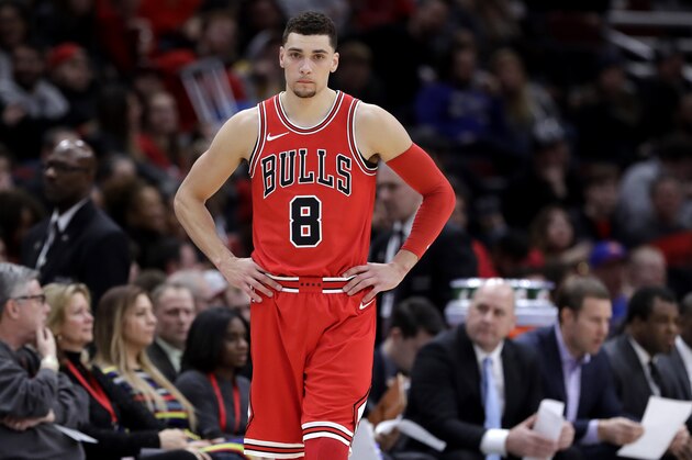 Chicago Bulls guard Zach LaVine (8) looks around during the second half of an NBA basketball game against the Detroit Pistons, Saturday, Jan. 13, 2018, in Chicago. The Bulls won 107-105. (AP Photo/Nam Y. Huh)