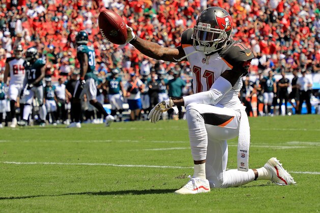 TAMPA, FL - SEPTEMBER 16:  DeSean Jackson #11 of the Tampa Bay Buccaneers celebrates a first down during a game against the Philadelphia Eagles at Raymond James Stadium on September 16, 2018 in Tampa, Florida.  (Photo by Mike Ehrmann/Getty Images)