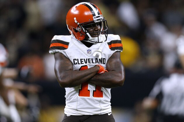 NEW ORLEANS, LA - SEPTEMBER 16: Antonio Callaway #11 of the Cleveland Browns reacts during a game against the New Orleans Saints at the Mercedes-Benz Superdome on September 16, 2018 in New Orleans, Louisiana.  (Photo by Jonathan Bachman/Getty Images)