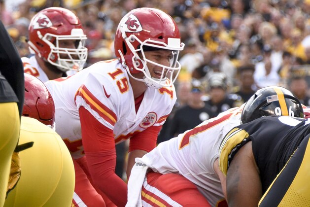 Kansas City Chiefs quarterback Patrick Mahomes (15) plays in an NFL football game against the Pittsburgh Steelers, Sunday, Sept. 16, 2018, in Pittsburgh. (AP Photo/Don Wright)
