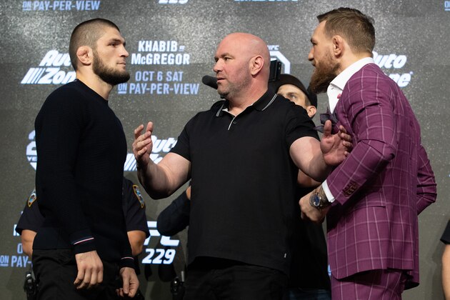 NEW YORK, NY - SEPTEMBER 20: UFC lightweight champion Khabib Nurmagomedov (L) and Conor McGregor (R) face off after the UFC 229 press conference at Radio City Music Hall on September 20, 2018 in New York, NY. The two will meet in the main event on October 6, 2018 at the T-Mobile Arena in Las Vegas, Nevada. (Photo by Ed Mulholland/Zuffa LLC/Zuffa LLC via Getty Images)