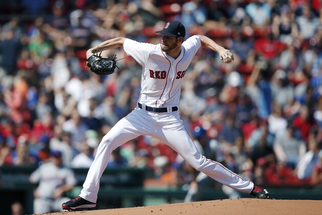 Boston Red Sox's Chris Sale pitches during the first inning of a baseball game against the New York Mets in Boston, Sunday, Sept. 16, 2018. (AP Photo/Michael Dwyer)