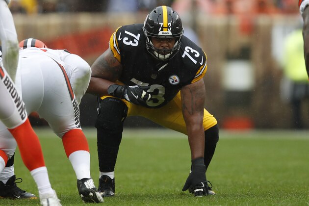 Pittsburgh Steelers offensive guard Ramon Foster (73) lines up against the Cleveland Browns during an NFL football game, Sunday, Sept. 9, 2018, in Cleveland. (Jeff Haynes/AP Images for Panini)