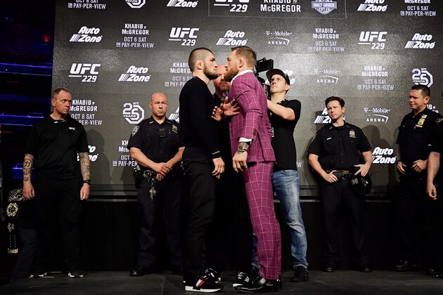 NEW YORK, NY - SEPTEMBER 20:  Lightweight champion Khabib Nurmagomedov faces-off with Conor McGregor during the UFC 229 Press Conference at Radio City Music Hall on September 20, 2018 in New York City.  (Photo by Steven Ryan/Getty Images)