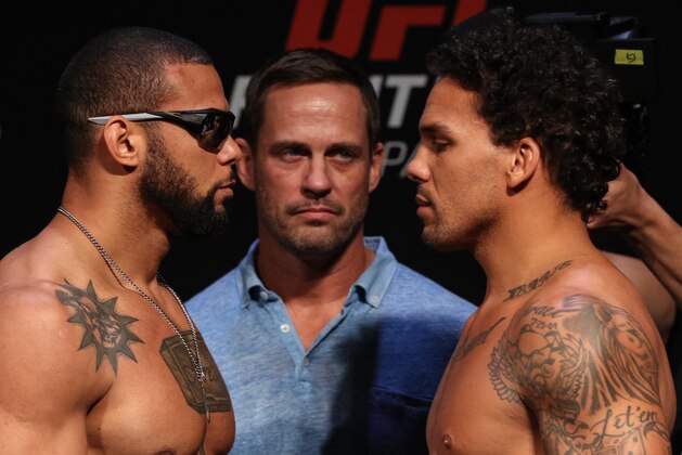 SAO PAULO, BRAZIL - SEPTEMBER 21: (L-R) Opponents Thiago Santos of Brazil and Eryk Anders of the United States face off during the UFC Fight Night weigh-in at Ibirapuera Gymnasium on September 21, 2018 in Sao Paulo, Brazil. (Photo by Buda Mendes/Zuffa LLC/Zuffa LLC via Getty Images)