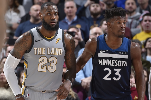 CLEVELAND, OH - FEBRUARY 7: Jimmy Butler #23 of the Minnesota Timberwolves covers LeBron James #23 of the Cleveland Cavaliers during the game on February 7, 2018 at Quicken Loans Arena in Cleveland, Ohio. NOTE TO USER: User expressly acknowledges and agrees that, by downloading and/or using this Photograph, user is consenting to the terms and conditions of the Getty Images License Agreement. Mandatory Copyright Notice: Copyright 2018 NBAE  (Photo by David Liam Kyle/NBAE via Getty Images)