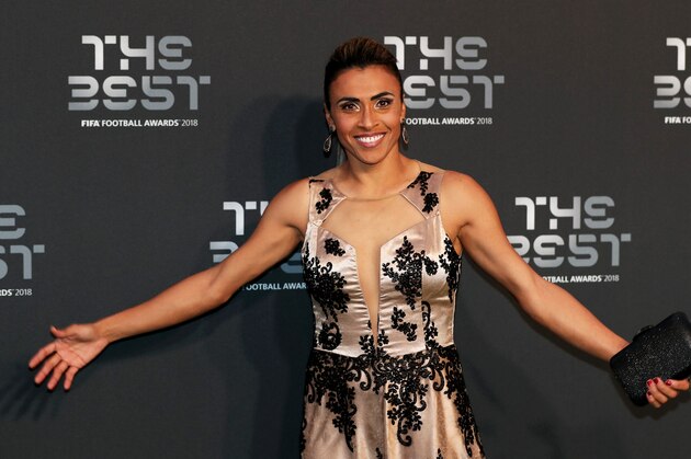 LONDON, ENGLAND - SEPTEMBER 24:  Marta Vieira da Silva of Brazil arrives on the Green Carpet ahead of The Best FIFA Football Awards at Royal Festival Hall on September 24, 2018 in London, England.  (Photo by Dan Istitene/Getty Images)
