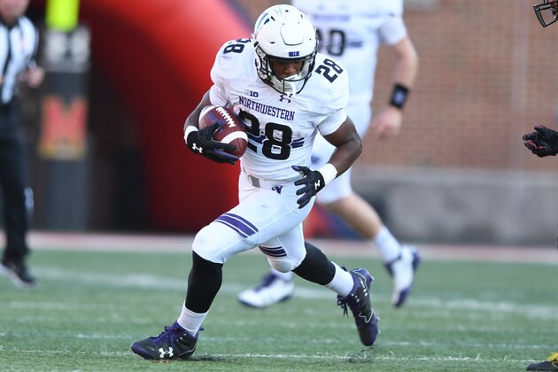 COLLEGE PARK, MD - OCTOBER 14:  Jeremy Larkin #28 of the Northwestern Wildcats runs with the ball during a college football game against the Maryland Terrapins at Capitol One Field on October 14, 2017 in College Park, Maryland.  The Wildcats won 37-21.  (Photo by Mitchell Layton/Getty Images)